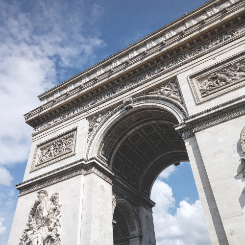 Close-up of Arc De Triomphe.